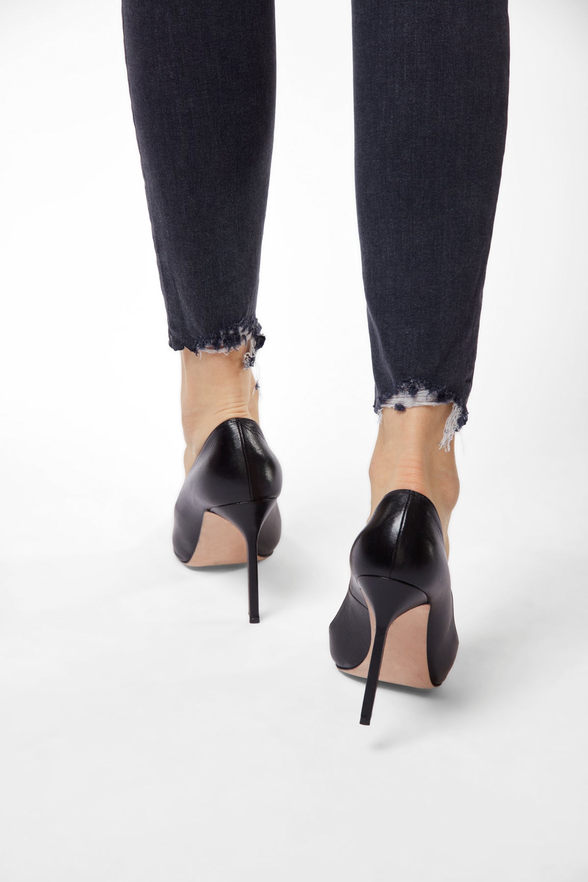 j brand, denim, womens denim, womens, cropped, suede, skinny, highrise, knee rips