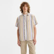 Short Sleeve Classic One Pocket Standard Fit Shirt
