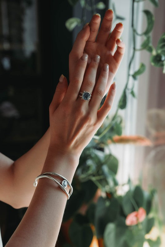 LIGHT BLUE CRYSTAL RING