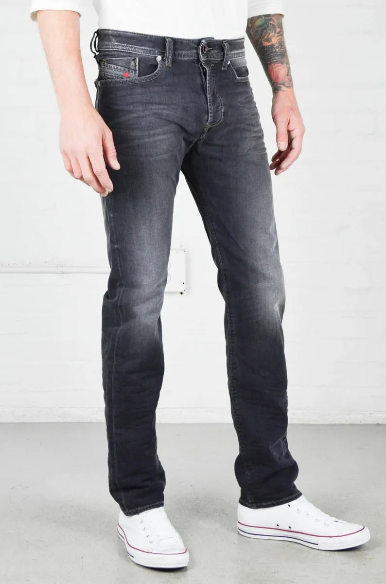 Buster Slim Tapered 0669F Jeans
