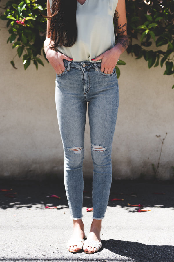 DL-1961 Farrow Crop High Rise Skinny In Toledo